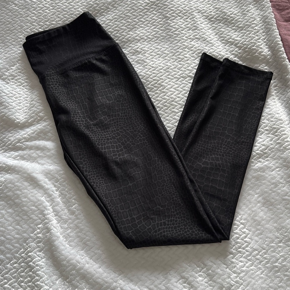 Wild Fable leggings